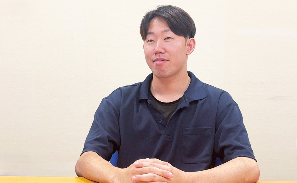 先輩社員インタビュー